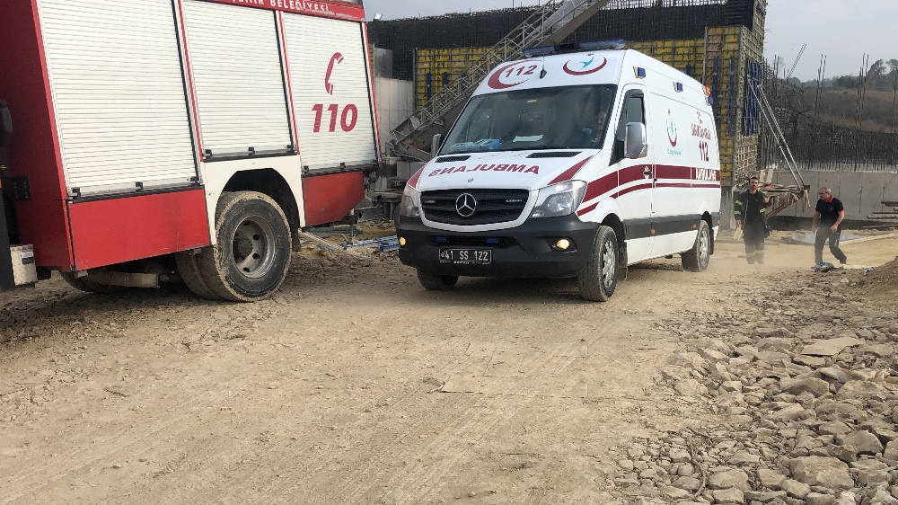 Kuzey Marmara Otoyolu İnşaatında Çöken İskeleden Düşen İşçi Öldü