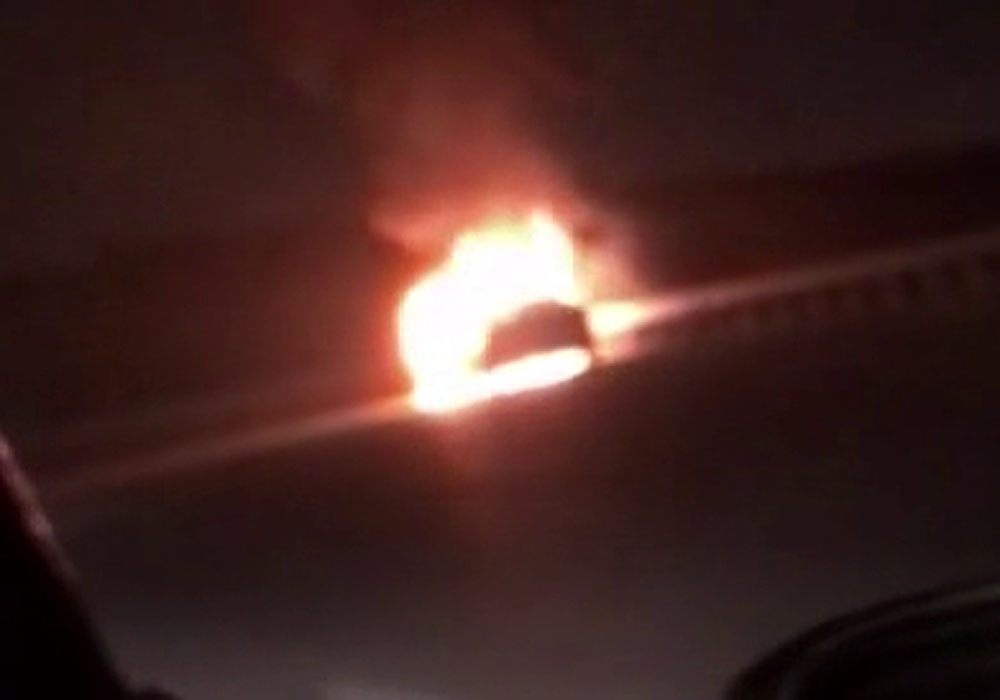 Kuzey Marmara Otoyolunda otomobil alev alev yandı