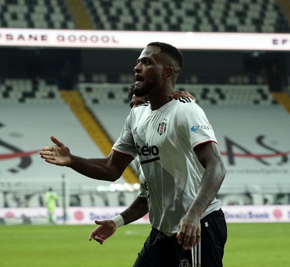 Larin yine boş geçmedi