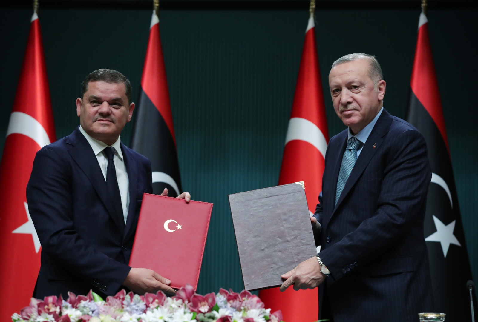 Libya’da darbenin ve darbecilerin yanında saf tutanlar bu katliamlara ortak olmuşlardır