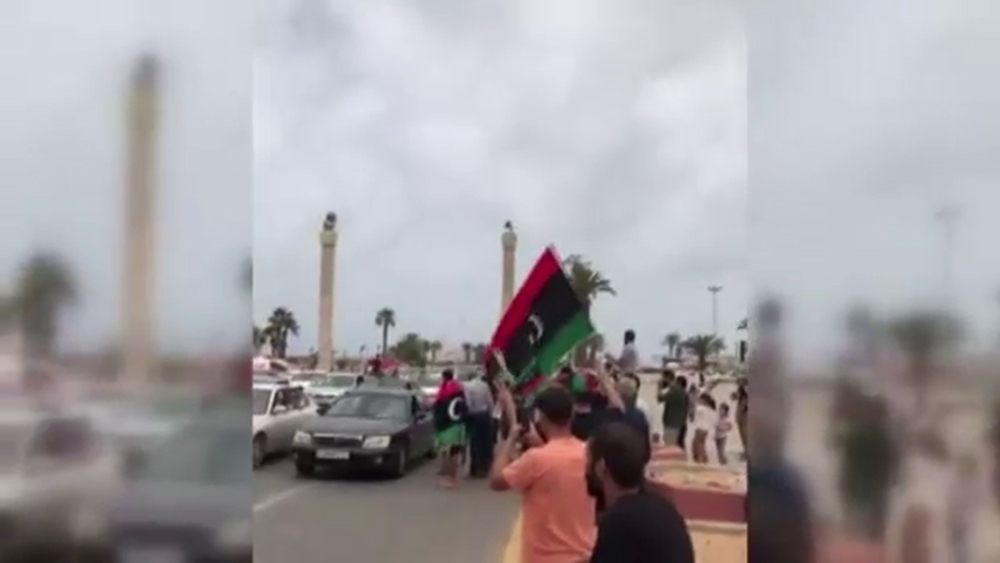 Libyalılar, Terhune kentinin Hafter’den kurtarılmasını kutladı