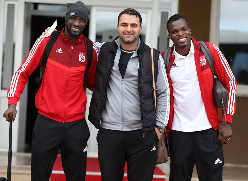 Lider Sivasspor, Kupa Maçı İçin İstanbula Gitti