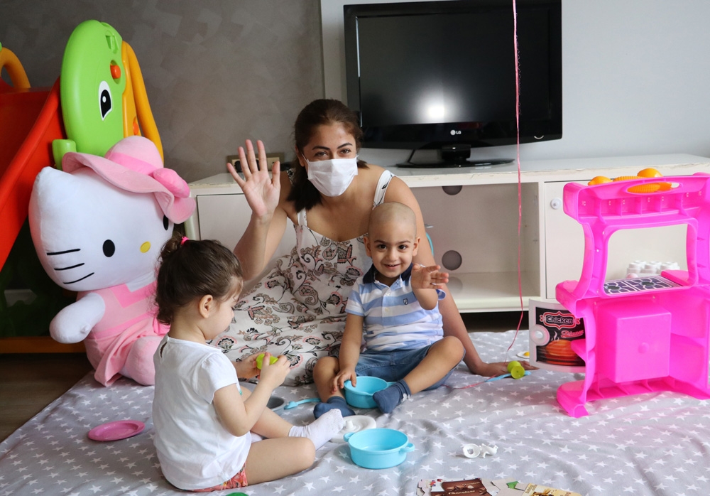 Lösemili Yaman kahramanını bekliyor