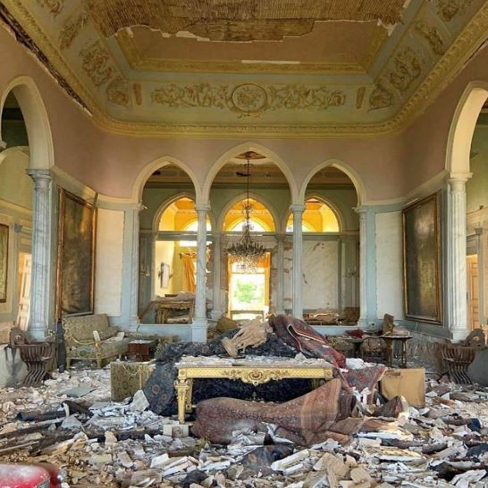 Lübnan patlamasında 160 yıllık tarihi Sursock Sarayı da hasar gördü