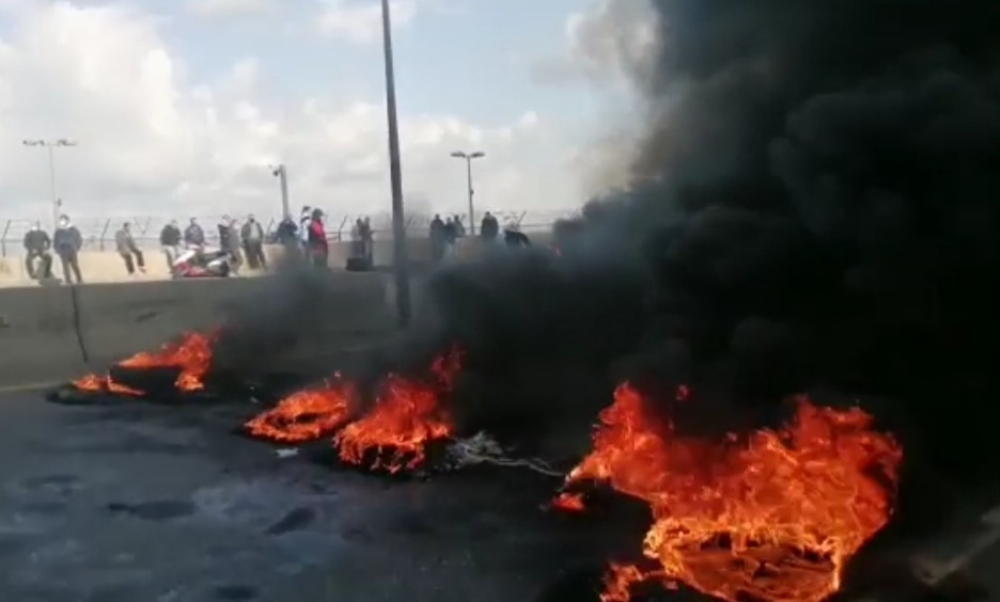 Lübnan’da ekonomik kriz devam ederken, protestocular yine sokaklarda