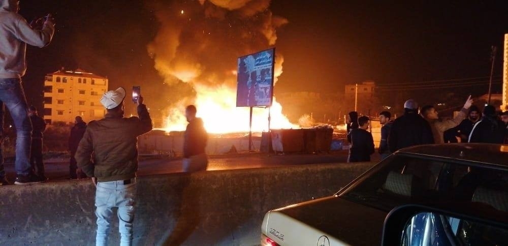 Lübnan’daki mülteci kampı yangınıyla ilgili 8 gözaltı