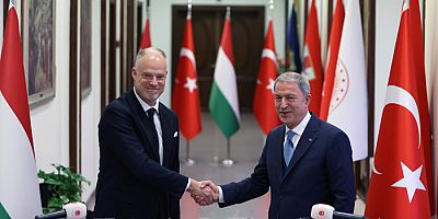 Macaristan Savunma Bakanı:Türk Savunma Sanayi'ne güveniyoruz