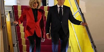      Macron’dan tokat iddiasına yanıt
