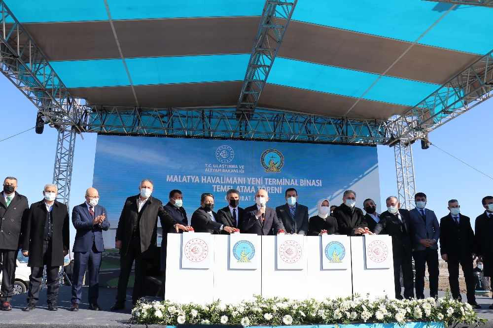 Malatya Havaalanı yeni terminal binasının temeli atıldı