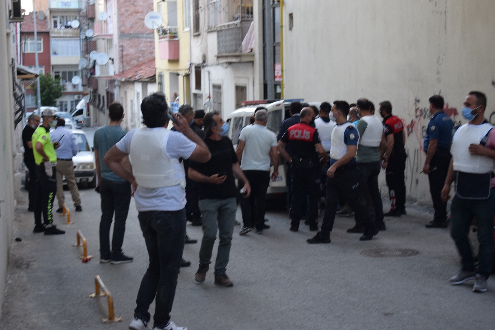 Malatya’da müzakere yapan ekiplerin üzerine ateş açtı