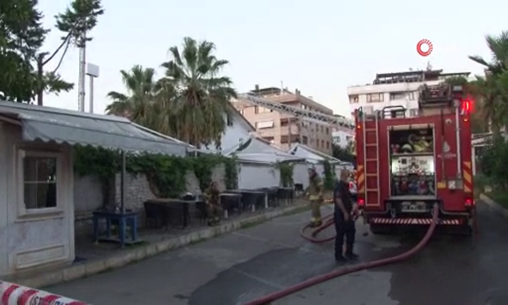 Maltepe’de restoranda korkutan yangın