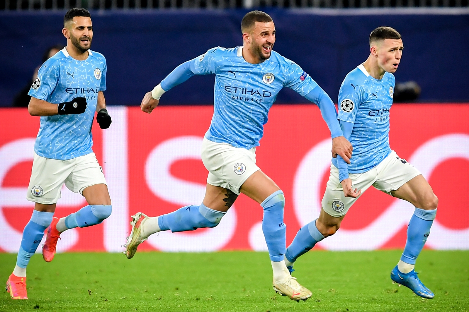 Manchester City, Dortmund’a şans tanımadı