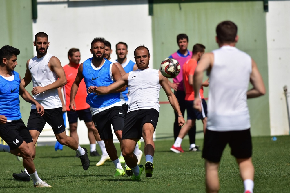 Manisa FK’da sıkı tempo