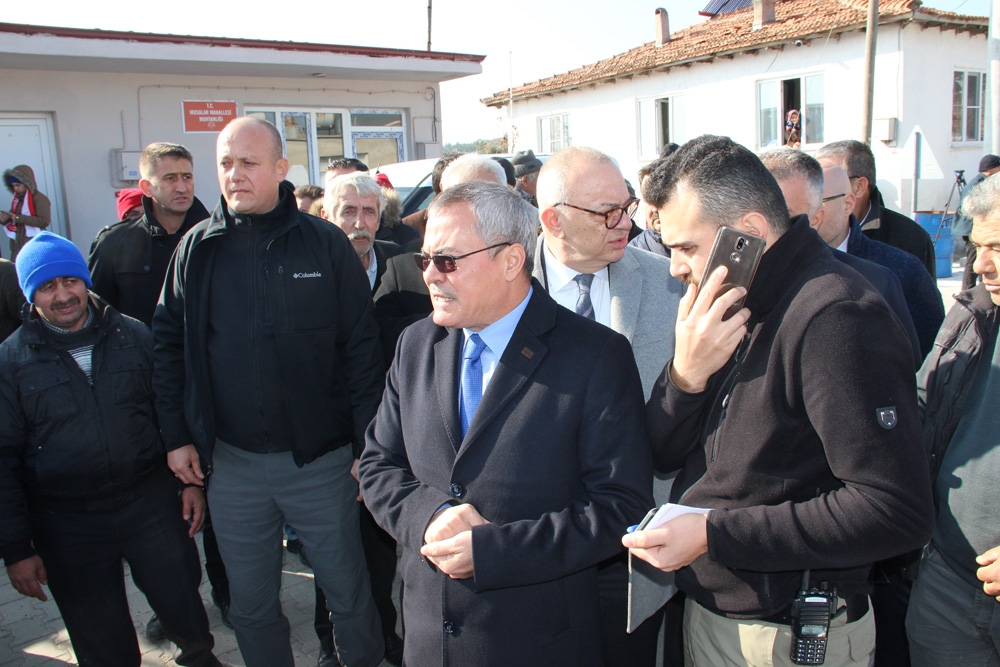 Manisa Valisi Deniz: “Hasar tespit çalışmaları için ekipler sahada”