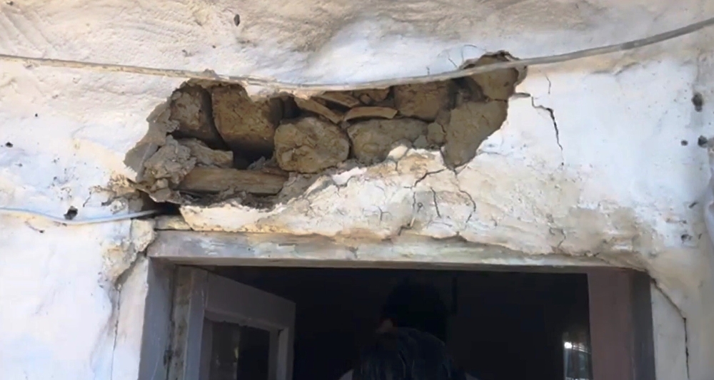 Manisa’daki depremin hasarları ortaya çıkmaya başladı