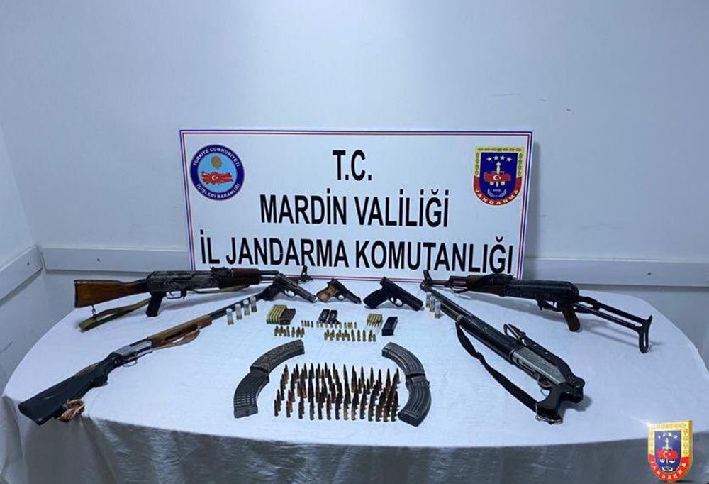 Mardin’de mini cephanelik ele geçirildi