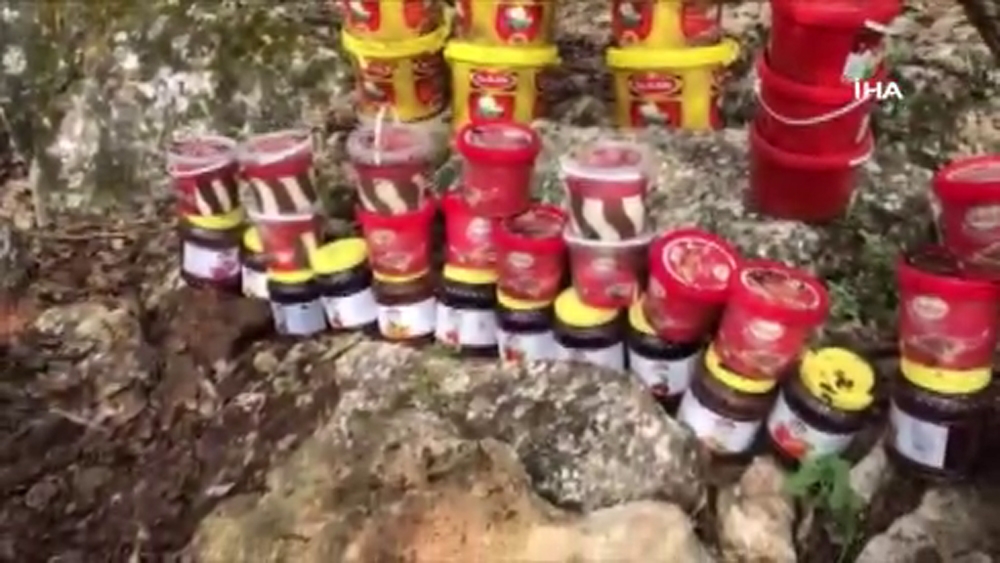 Mardin’de teröristlere ait yaşam malzemesi ele geçirildi