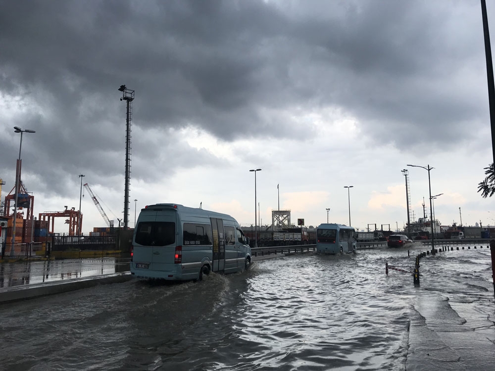 Marmara’da yağış etkili oldu