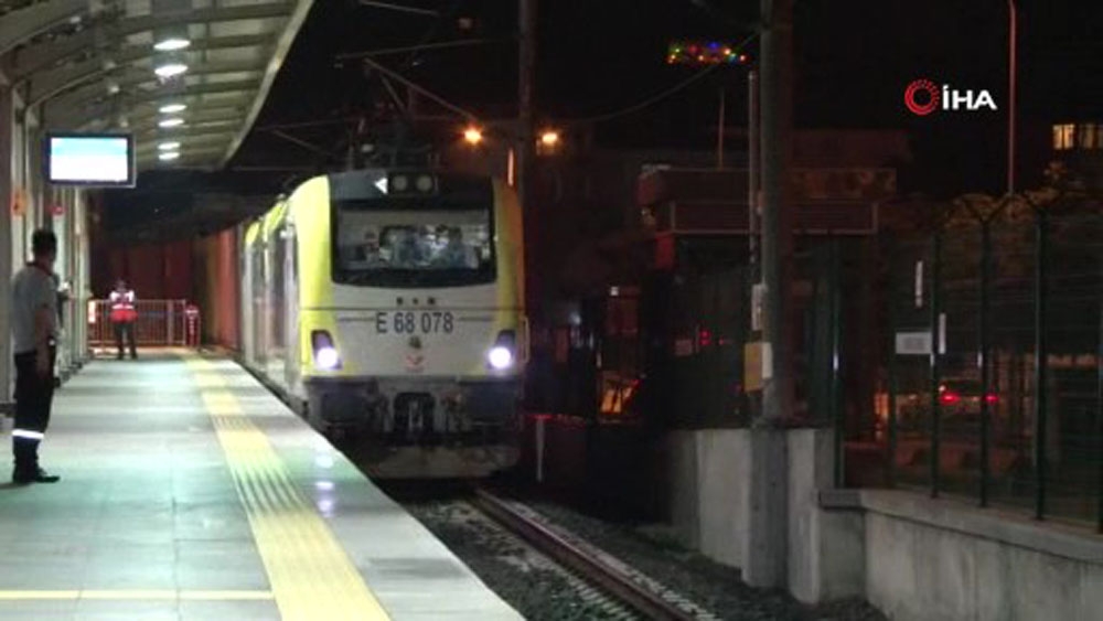 Marmaray’dan 100’üncü yük treni Avrupa’ya geçiş yaptı