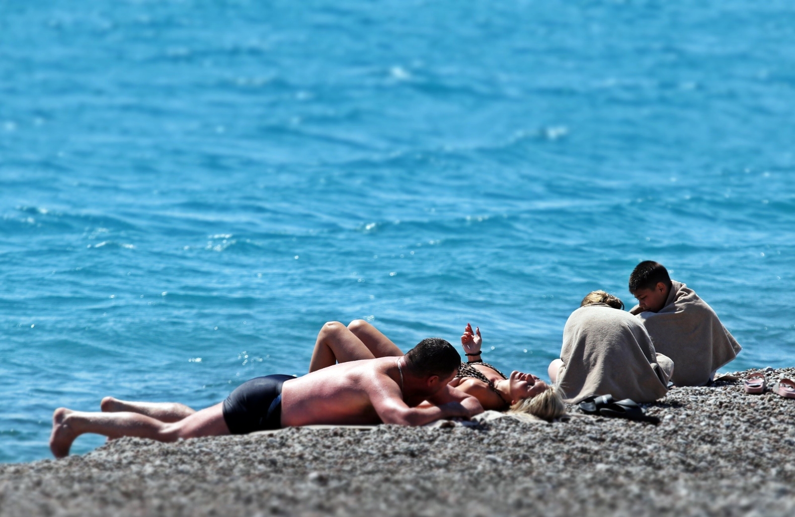 Mart ayının sonlarında turistlerin kısıtlamasız deniz keyfi