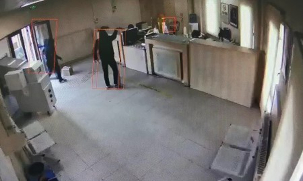 Maskeli soyguncular PTT’yi işte böyle soydular