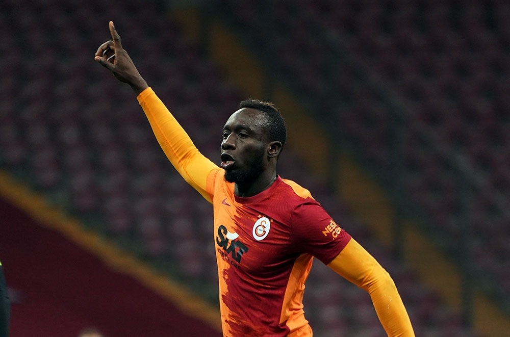 Mbaye Diagne ligdeki ilk golünü attı