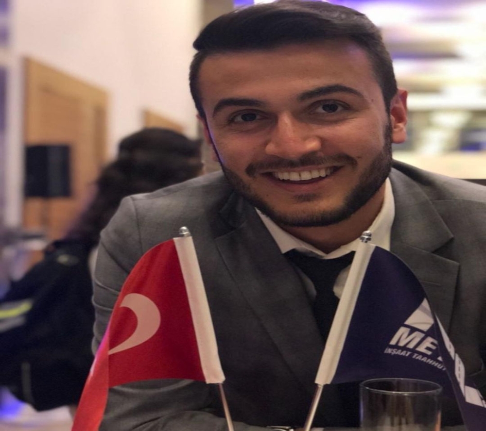 Mehmet Ezer: 