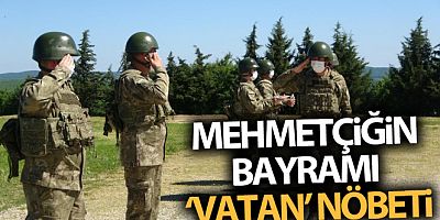Mehmetçiğin bayramı ‘vatan' nöbeti