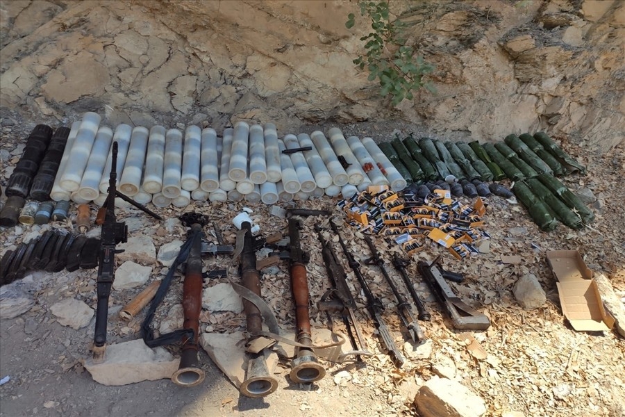 Mehmetçik, Pençe operasyonları ile terör örgütü PKK’ya nefes aldırmıyor