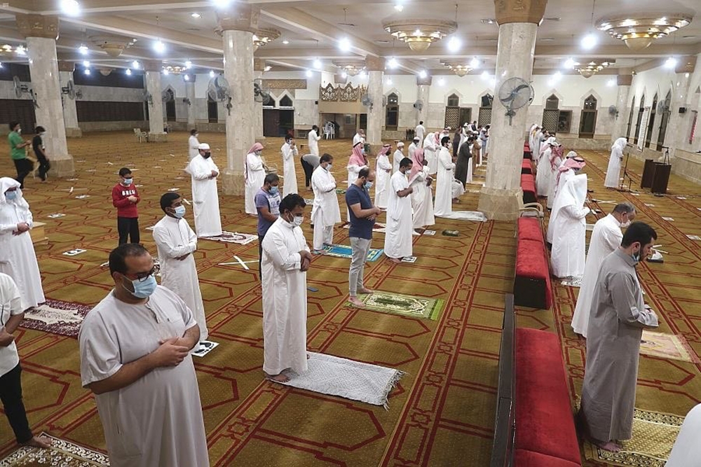 Mekke’de 3 ay sonra ilk namaz kılındı
