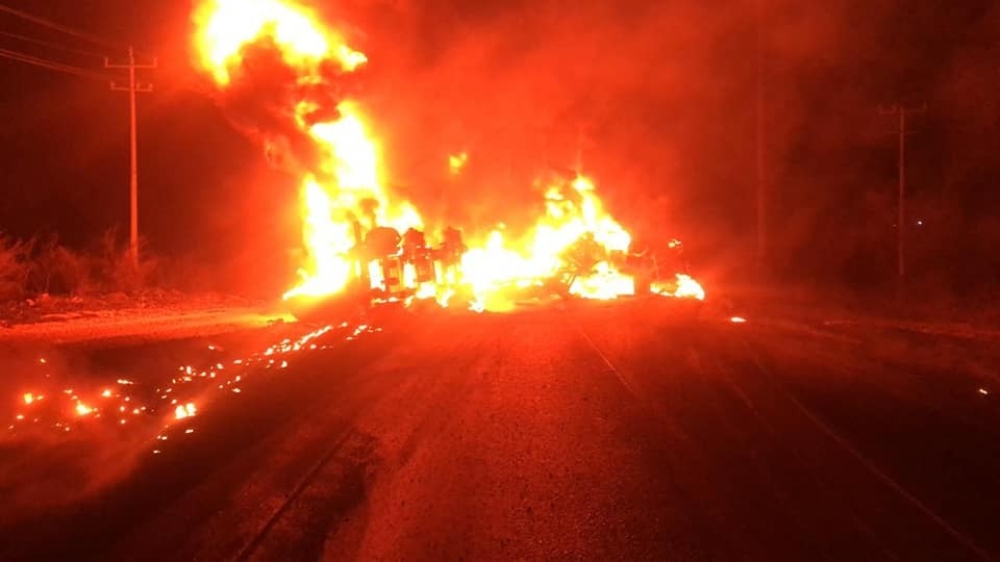 Meksika’da akaryakıt tankeri ile otobüs çarpıştı: 11 ölü