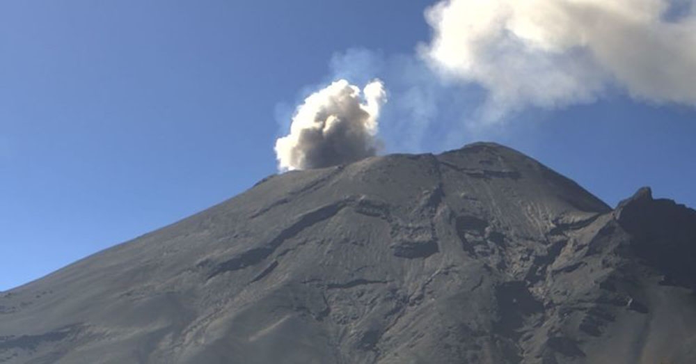Meksika’da Popocatepetl Yanardağı harekete geçti