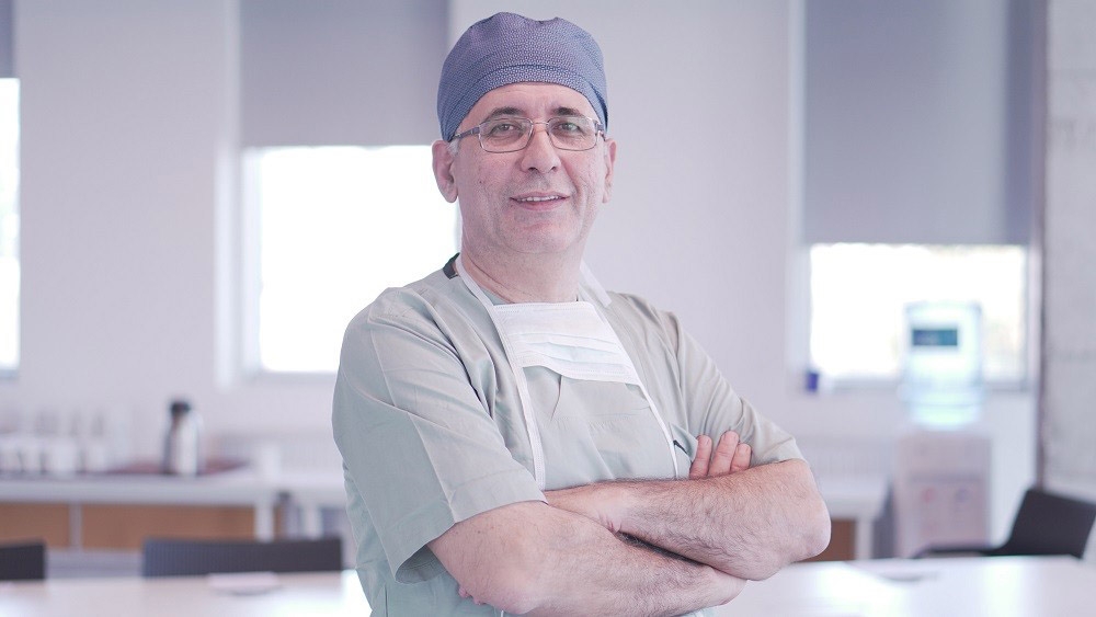 “Meme kanserinin belirti vermeden yakalanması çok önemli”