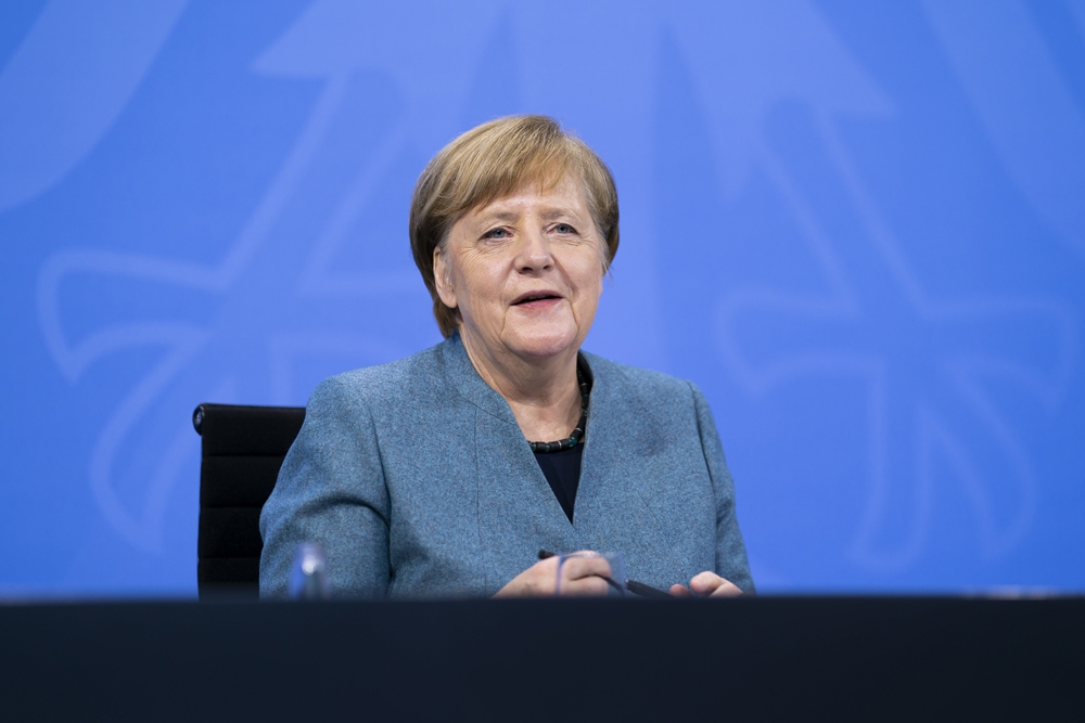 Merkel: “Navalny hakkındaki karar hukukun üstünlüğünden uzak”