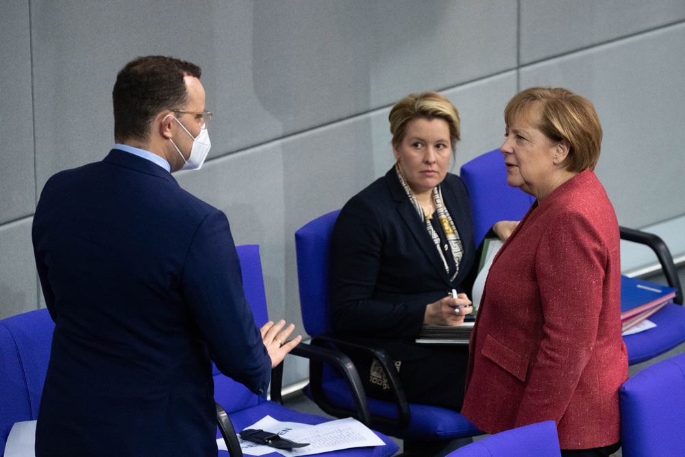 Merkel’in son yıllık bütçe görüşmesi gerçekleştirildi