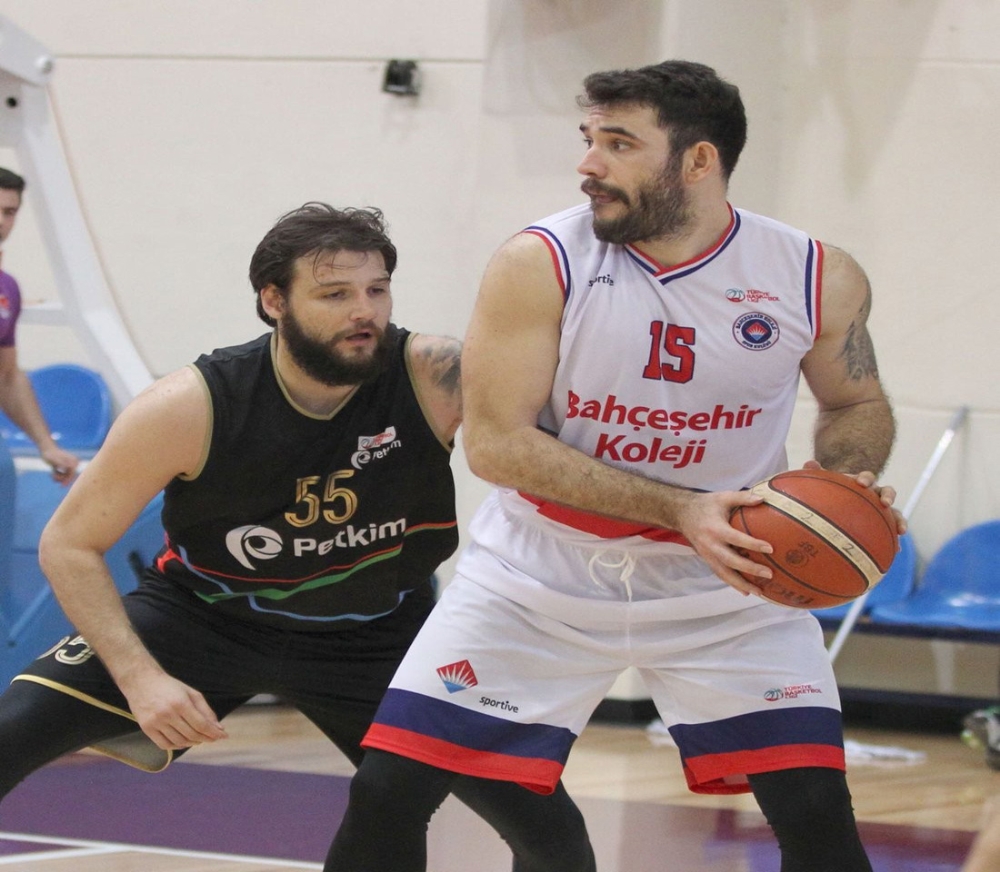 Merkezefendi Basket Hakan Yapar ile anlaştı