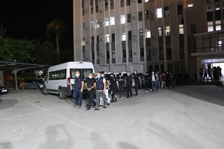 Mersin’de çete operasyonuna 11 tutuklama