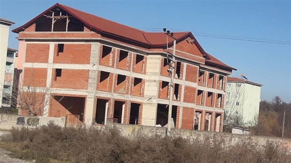 Mesut Özil tesisleri kaldığı yerden devam edecek