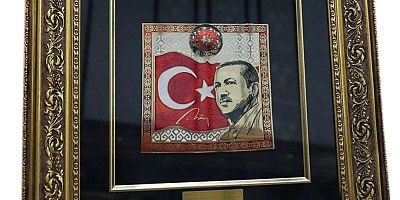 MHP Lideri Bahçeli'den Cumhurbaşkanı Erdoğan'a anlamlı hediye