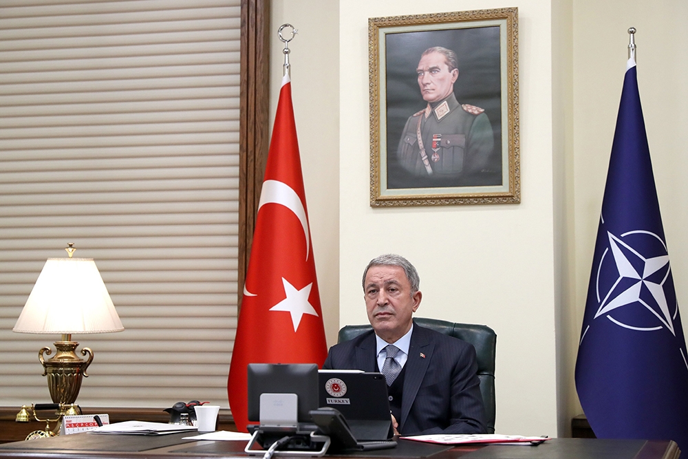 Millî Savunma Bakanı Akar, NATO’nun Afganistan toplantısına katıldı