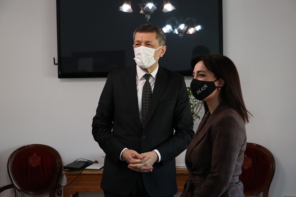 Milli Eğitim Bakanı Selçuk, Arnavutluk Başbakanı Rama ile görüştü