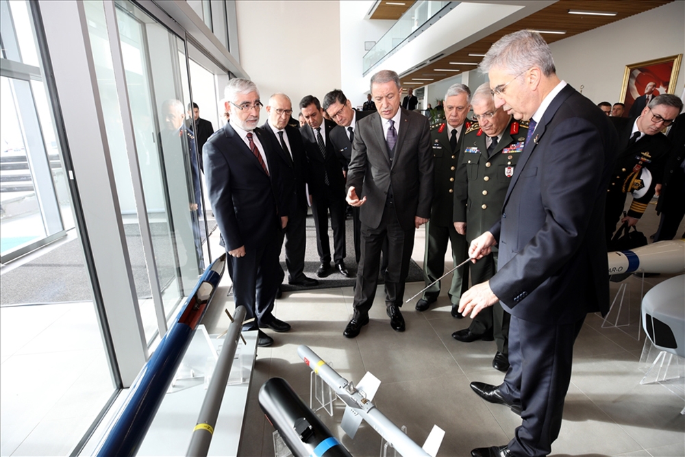 Milli Savunma Bakanı Akar’dan Yunanistan’a tepki