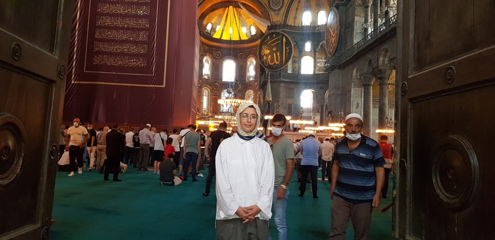“Minberdeki desenler geometrik bir yapıya uygun çizildi”