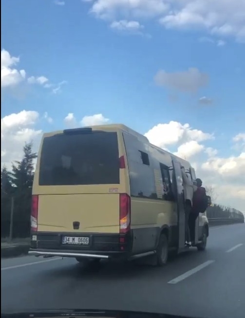 Minibüs şoförü korona virüs kurallarını hiçe saydı