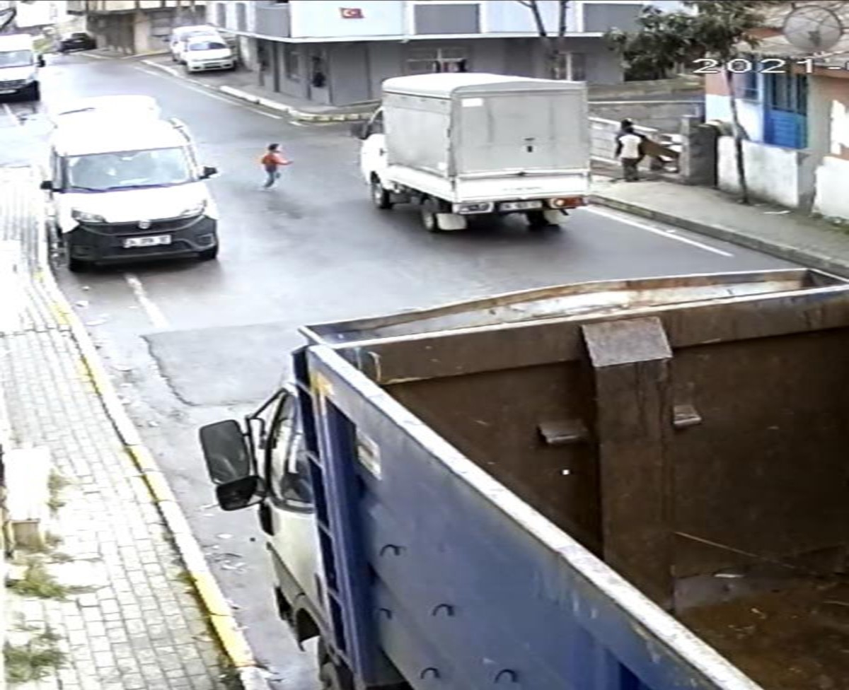 Minik Hızır Ali Günden’in hayatını kaybettiği kaza güvenlik kamerasında