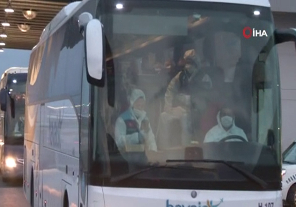Mısır’daki Türkler İstanbul’a getirildi