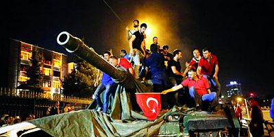 MİT o gece darbecilerin kalbini söktü! Gizli' kodu taşıyan rapor ortaya çıktı