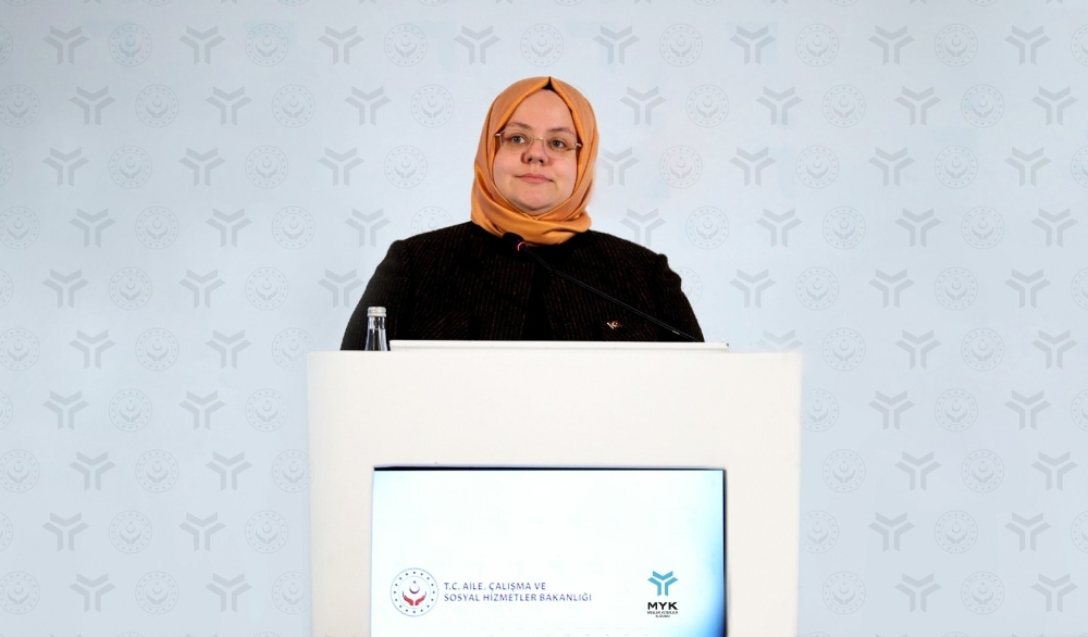 “Mobil Çocuk Sosyal Hizmet Birimlerimiz yüz yüze eğitimle beraber, tekrar okul ziyaretlerine başladı”