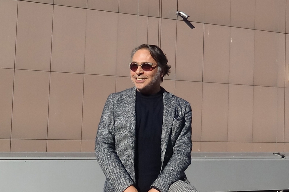 Modacı Barbaros Şansal darp edildiği gerekçesiyle açılan davasına katıldı