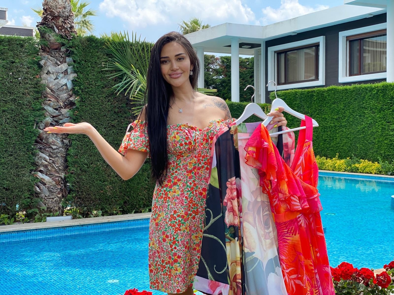 Modacı Tuğçe Erkoçkar: “Pandemiden etkilenen ruh halimiz kıyafetlere yansıdı”